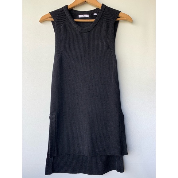 COPY - Halston | long black knit tank top. - Picture 3 of 10